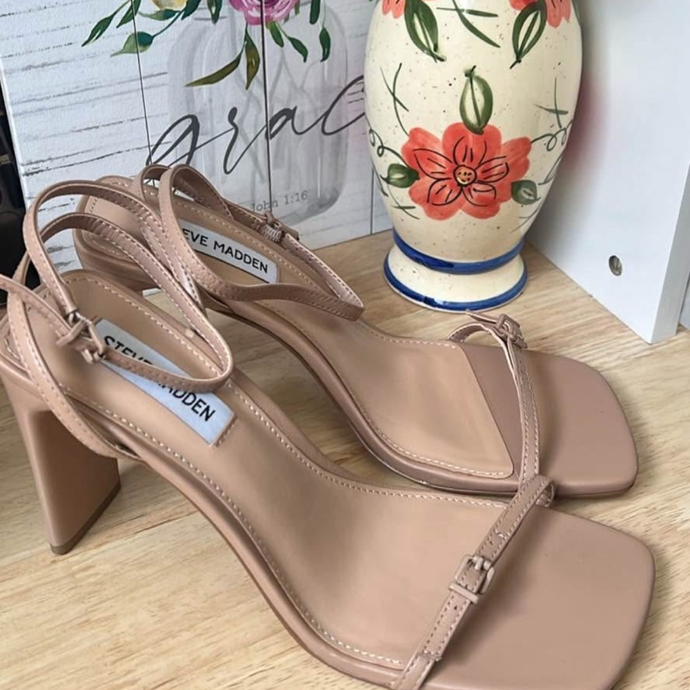 Steve Madden Nude Block Heel Sandals